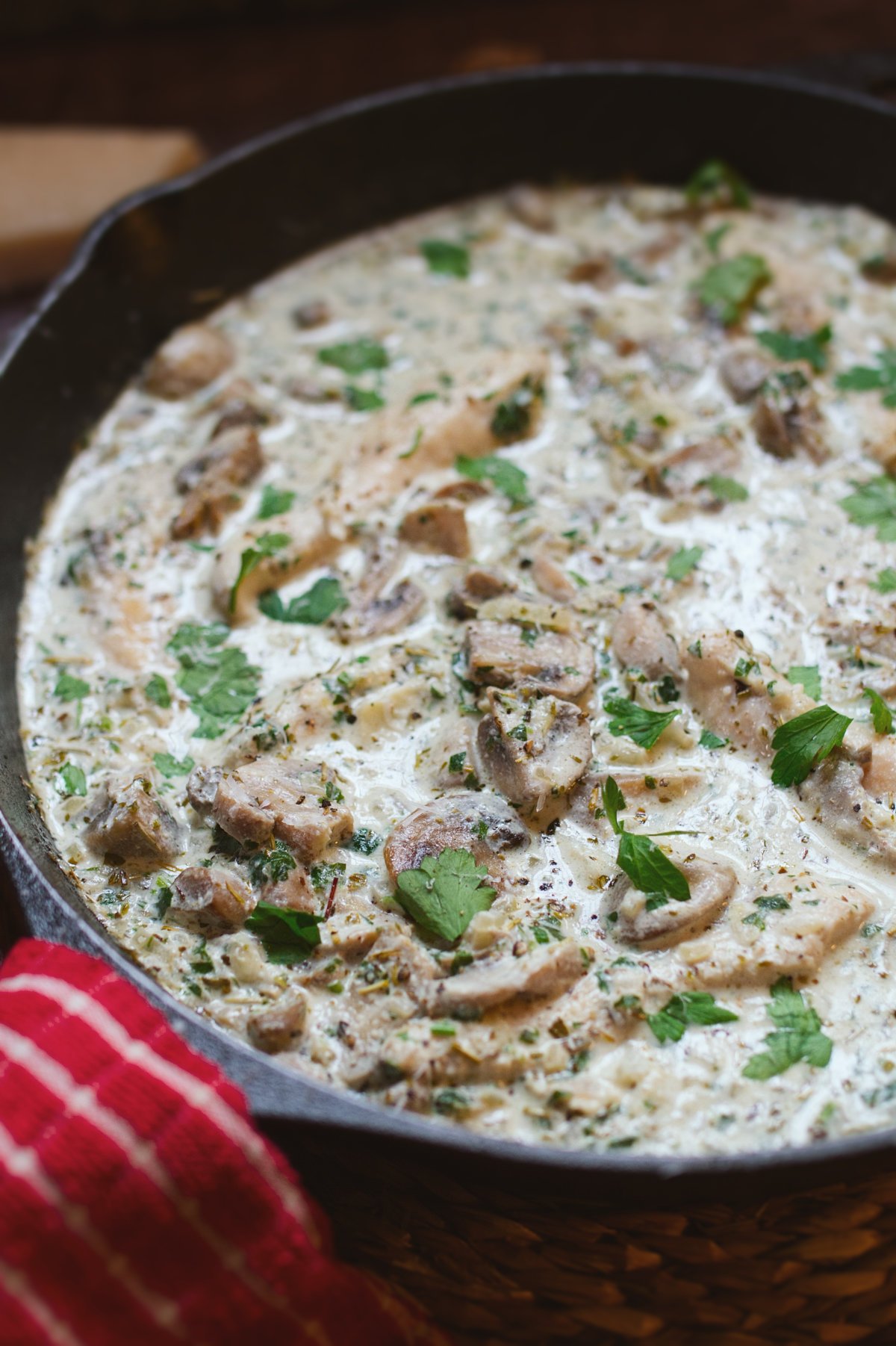 a large pan of creamy mushroom chicken