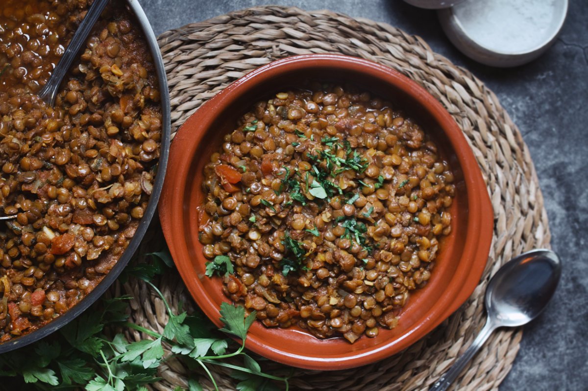 A small bowl serving of Moroccan lentils.