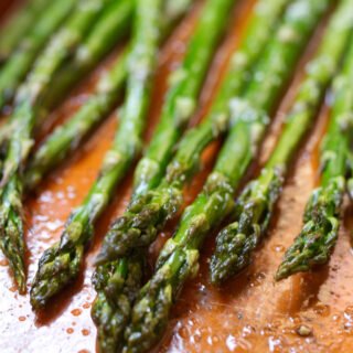roast-asparagus-v16 - happymediterranean.com Cooked asparagus