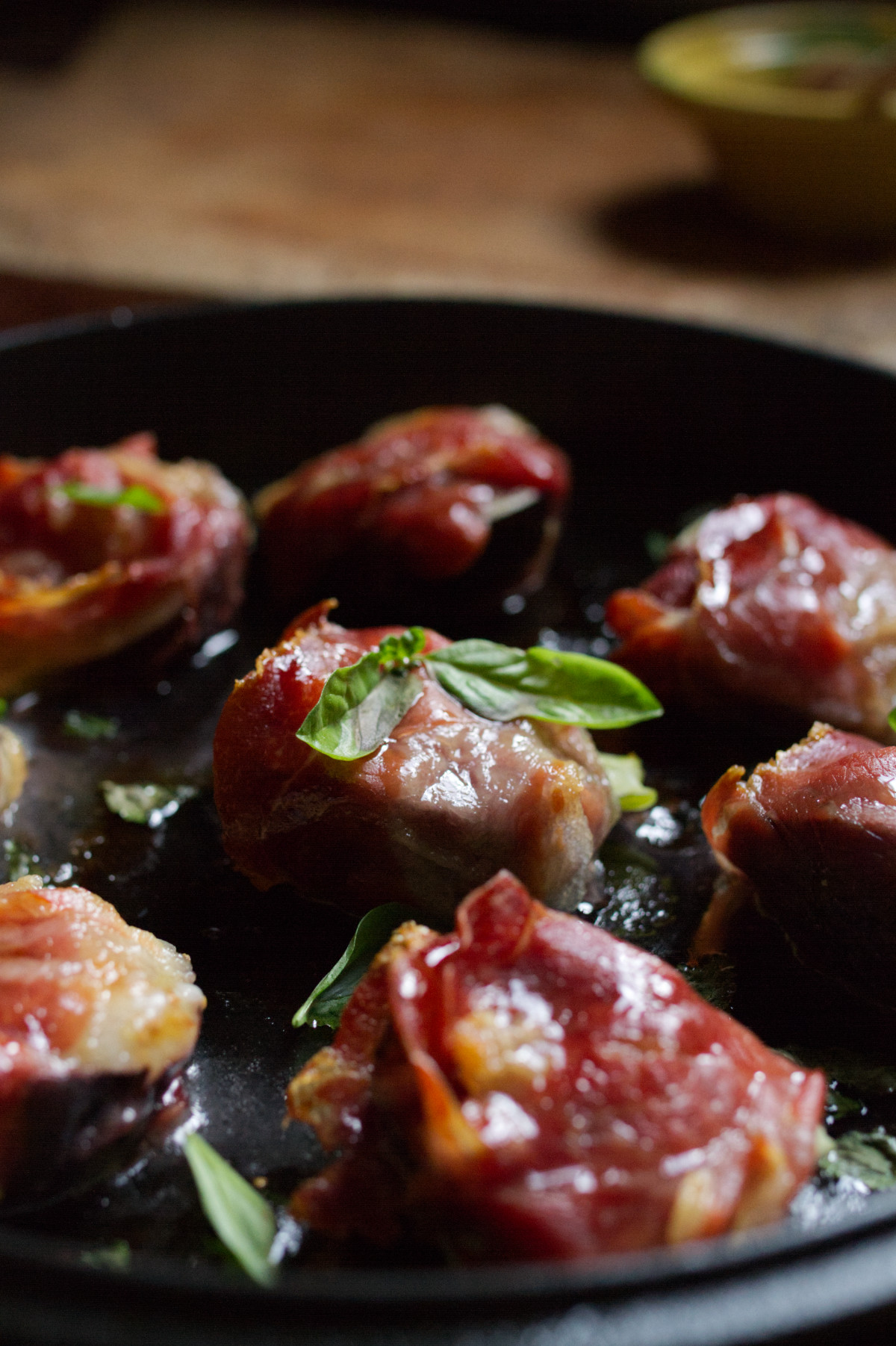Figs in a Blanket - A Timeless Spanish Tapas Recipe 🇪🇸